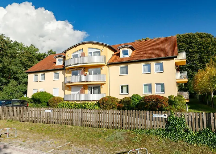 Laurich By Interhome *